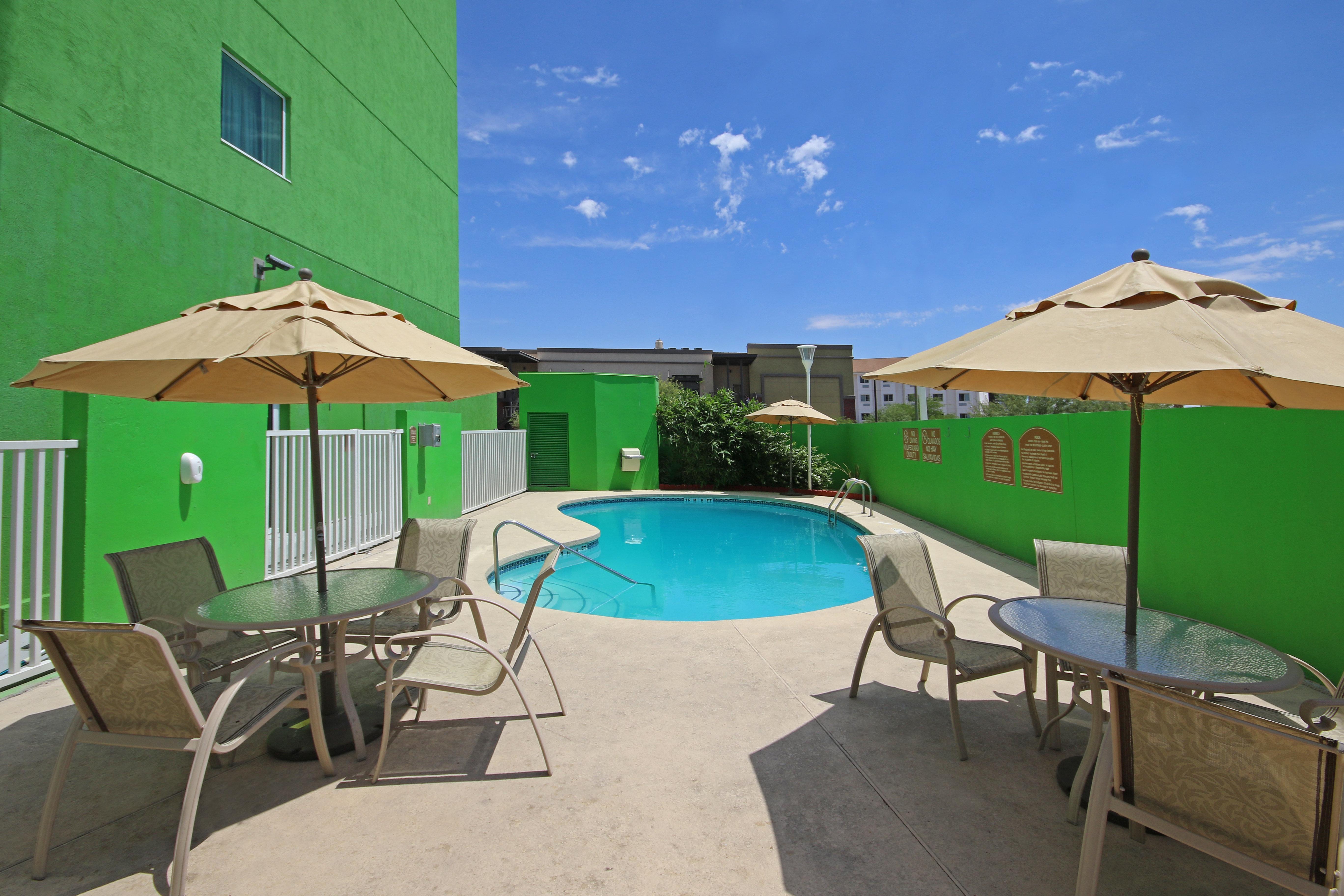 Holiday Inn Express Hotel & Suites Cd. Juarez - Las Misiones By Ihg Exterior photo